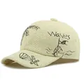 Stroh-Baseballkappe in Cremeweiß mit schwarzen Muschel- und Wellenstickereien - Handbemalter WAVES Stil (Beige)