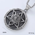 Ciondolo a croce punk vintage in acciaio inossidabile con rune incise e finitura argento - Disco di Rune Religiose (Stile 2)