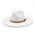 Elegant white wide-brim fedora hat with a snakeskin patterned leather band decoration - M (56-58cm) / White