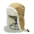 Colbacco kaki con spessa fodera in ecopelliccia bianca e paraorecchie per l'inverno - M (56-58cm) / Cachi