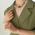 Vintage gouden cubaanse schakelketting met vierkante groene kristalsteen voor dames - Groene Kristallen Ketting-40+5cm