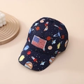 Détail d'une casquette de baseball pour enfants avec motifs espace et drapeau américain - 52cm / Bleu marine