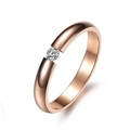 Élégante bague en acier titane or rose 4mm avec zircone cubique ronde sertie - US 5 / Or rose
