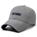 Berretto da baseball in cotone grigio con ricamo NY&ED e visiera a contrasto blu - Regolabile / Grigio chiaro