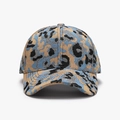 Berretto da baseball con motivo leopardato blu e kaki in tessuto jacquard strutturato - Regolabile / Cachi & Nero