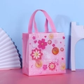 Pink non-woven gift bag with floral patterns and gold Thank You Mama text - 22*23*11cm / Pink
