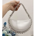Bolso de media luna blanco brillante con cristales y pedrería de lujo acabada - Blanco Clásico