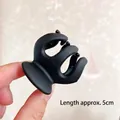 Matte black claw clip with tassel-free design, length approximately 5cm for hair styling - Black Large