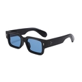 Gafas de sol cuadradas negras retro para mujer con lentes azules y remaches de metal - Montura Negra Lentes Azules