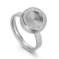 Bague en acier inoxydable poli avec sertissage rond de zircons sur fond blanc pur - Support de Bague DIY Rond avec Micro-sertissage de Zircone (KLJ3906-Z)