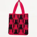 Detail of red and black checkered knitted tote bag with cute rabbit jacquard pattern - Black/Red