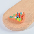 Modello portachiavi a fetta di pizza alla frutta in PVC con bacche e guarnizioni - Modello di Simulazione/Accessorio / Pizza alla Marmellata Blu - Senza Fibbia