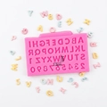 Rosa Silikonform mit Großbuchstaben und Zahlen für DIY-Fondant und Kuchendekoration - Rosa