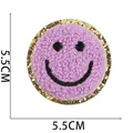 Lichtpaarse chenille smiley patch met gouden paillettenrand, maat 5,5 cm x 5,5 cm - Nr.19 - Lichtpaars Smile Gezicht