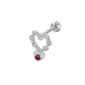 Dettaglio del piercing a cuore in argento con catena e gemma rotonda rossa lucida - Stile Gemma Rossa Catena Cuore Argento (24032901-1)