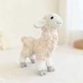 Süßes stehendes weißes Lamm Kuscheltier mit weichem Lockenfell und schwarzen Perlenaugen - Cremebraunes Alpaka / 25cm