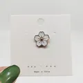 Japanese style white and gold cherry blossom enamel pin badge for clothes and bags - 117*White Sakura Flower Pin