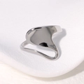 Minimalistischer silberner offener Ring mit abstraktem Design aus poliertem Edelstahl - Stahlfarbe