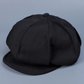 Detalle de una gorra de repartidor negra de algodón que muestra la textura y el botón - M (56-58cm) / Negro