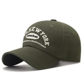Klassische armee-grüne Baseballkappe mit weißer New York Bestickung im Vintage-Stil - Armeegrün