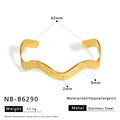 Vista dettagliata del bracciale in acciaio inossidabile placcato oro 18K con misure - Stile Intarsiato con Zircone Ondulato (NB-B6290) / Oro