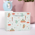 Hellgrüne Cartoon Geschenktüte mit Dinosauriern und silbernen Griffen für Geschenke - Hellgrüner Dinosaurier