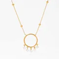 Elegante gouden dromenvanger ketting met cirkelvormige hoepel en zirkonia hangers eraan - Goud (KD1685)