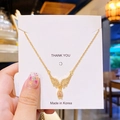 Collier élégant ailes d'ange plaqué or avec un pendentif en pierre rose poire - Goutte Zircone Rose Aile Or