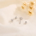 Minimalistische zilveren bloem oorknopjes met schroefsluiting in moderne Ins-stijl dames - Bloem oorknopjes met schroefsluiting / Zilver