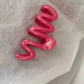 Elegant wavy large shark hair claw clip in vibrant magenta pink for thick hair styling - Wave Red-10.5cm