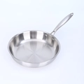 Detail view of a thick 3-layer stainless steel frying pan with polished silver finish - 26cm / Single Pan