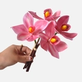 Bouquet aus rosa 3D-Druck-Cymbidium mit vier Blüten und realistischem gelbem Kern - Dunkelrosa