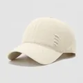 Detalle de gorra infantil de algodón beige con efecto desgastado y costuras blancas - 54cm (3-8 años) / Blanco Roto