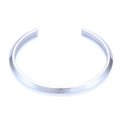 Bracciale rigido minimalista a C in acciaio inossidabile argento con finitura lucida - Colore Acciaio (AB0302)
