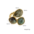 Boho-Ring in Goldoptik mit drei grünen Natursteinen und detaillierten Größenangaben - Afrikanischer Türkis
