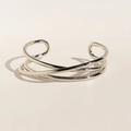 Bracciale rigido aperto argento minimalista con linee metalliche geometriche a tre strati - Oro Bianco