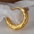 Minimalistische S925 Sterling Silber Ohrringe mit strukturierter Gold-Oberfläche - 18K Vergoldet (Einzelstück) / 925er Silber