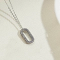 Collier en argent avec pendentif ovale orné de zircons violets sertis en pavé chic - Or Blanc Mauve Claire
