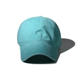 Vista macro de los ojales de ventilación y la textura de algodón de la gorra azul - 55-60cm / Verde Menta Lavado