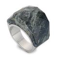 Western style 18K gold plated ring featuring a faceted dark green natural stone inlay - US 6 / Deep Green Variegated Stone (KR82753-GC)