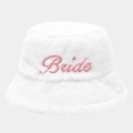 Detalle de gorro de peluche blanco con bordado Bride rosa para despedida de soltera - Talla única / Blanco