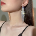 Orecchini pendenti con nappine di cristallo AB argento per stile sposa elegante - Orecchini lunghi con nappe AB iridescenti (Argento AB KE032WAB)