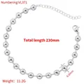 Detalle de pulsera de cuentas plateadas de 6mm con longitud total de 230mm y cierre - VL371 Pulsera de Cadena de Bambú con Cuentas Redondas de 6 mm en Oro Blanco
