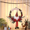Ghirlanda natalizia con Babbo Natale e striscione Merry Christmas su anello di vite - Grande-Babbo Natale
