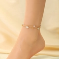 Bracelet de cheville double couche en or 18k avec perles blanches et pendentifs - Style Perle Nacre Double Couche (KJ4139-SXSJ)