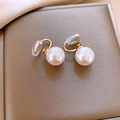 Vintage silver needle pearl flower earrings with elegant french court style gold finish - Clip-on - Gold - White - 12mm