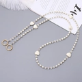 Handmade pearl shoulder strap with white heart pendants and golden rings for mobile case - K3198 6 Pearl Hearts Crossbody White