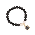 Bracciale di perline con onice nero, perle bianche e ciondolo in zircone dorato - Ciondolo Pietra Nera Quadrata / Agata Nera-Zircone Nero Quadrato
