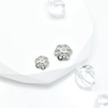 Separadores de flores de plata con circonitas para joyería DIY en soporte de exhibición - 7mm / Oro Blanco
