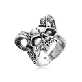 Anillo gótico de calavera y cuernos de carnero en plata antigua con banda abierta ajustable - Calavera de Cabra (R-30)